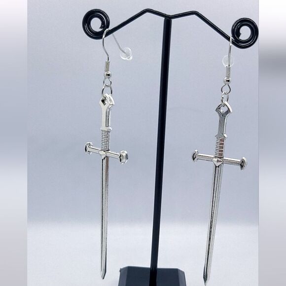 Excalibur Silver Metal Kings Sword Earrings Dagger Medieval Gothic Festival NEW - Picture 7 of 9